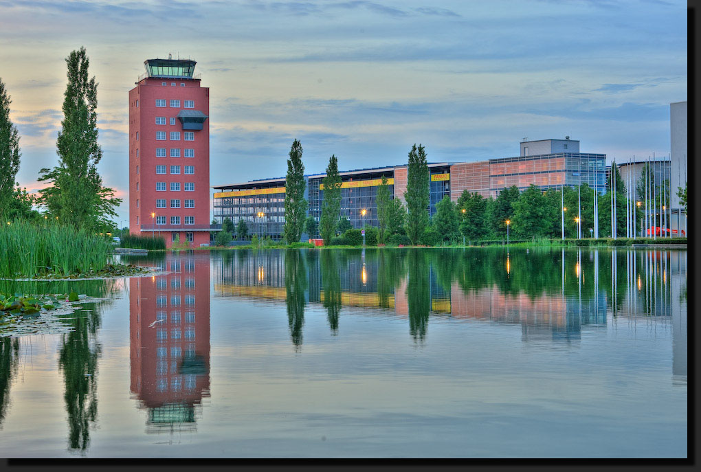 Alter Tower und Parkhaus